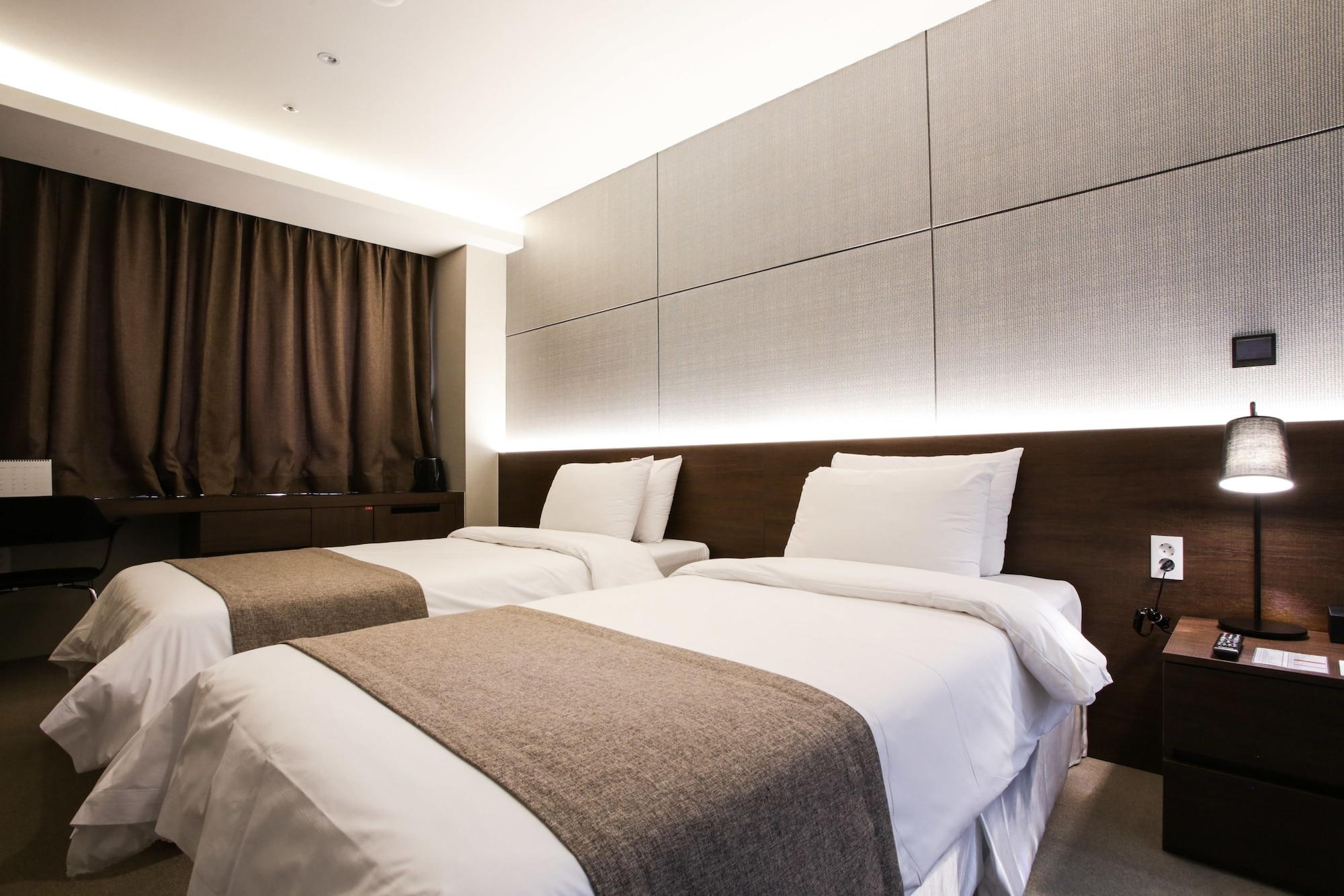 M Stay Hotel Gyeonggi Giheung Γιόνγιν Εξωτερικό φωτογραφία