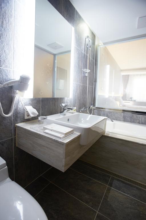 M Stay Hotel Gyeonggi Giheung Γιόνγιν Εξωτερικό φωτογραφία